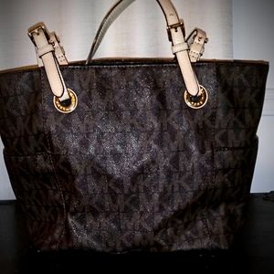 Michael Kors purse